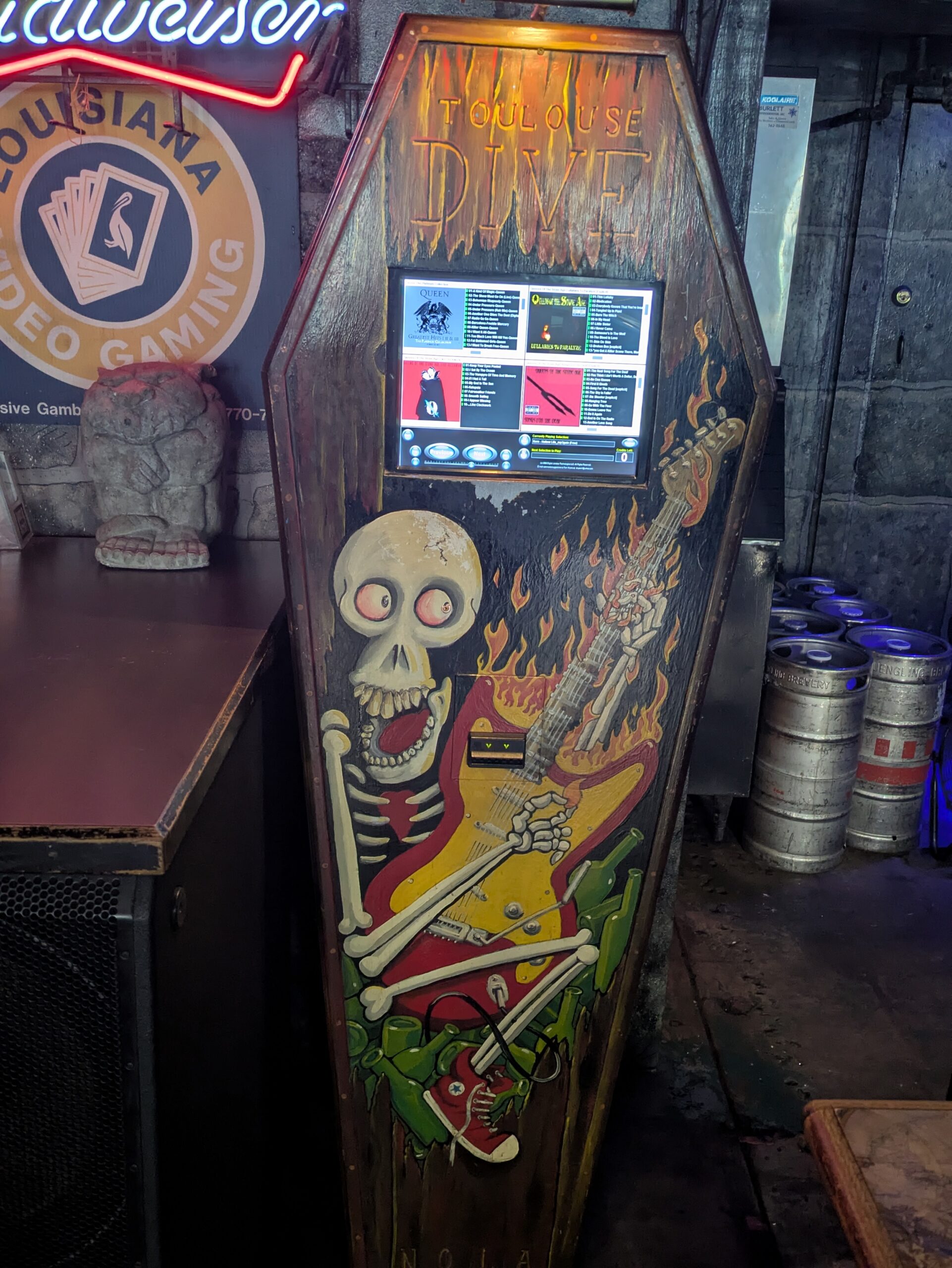 Toulouse Dive Bar